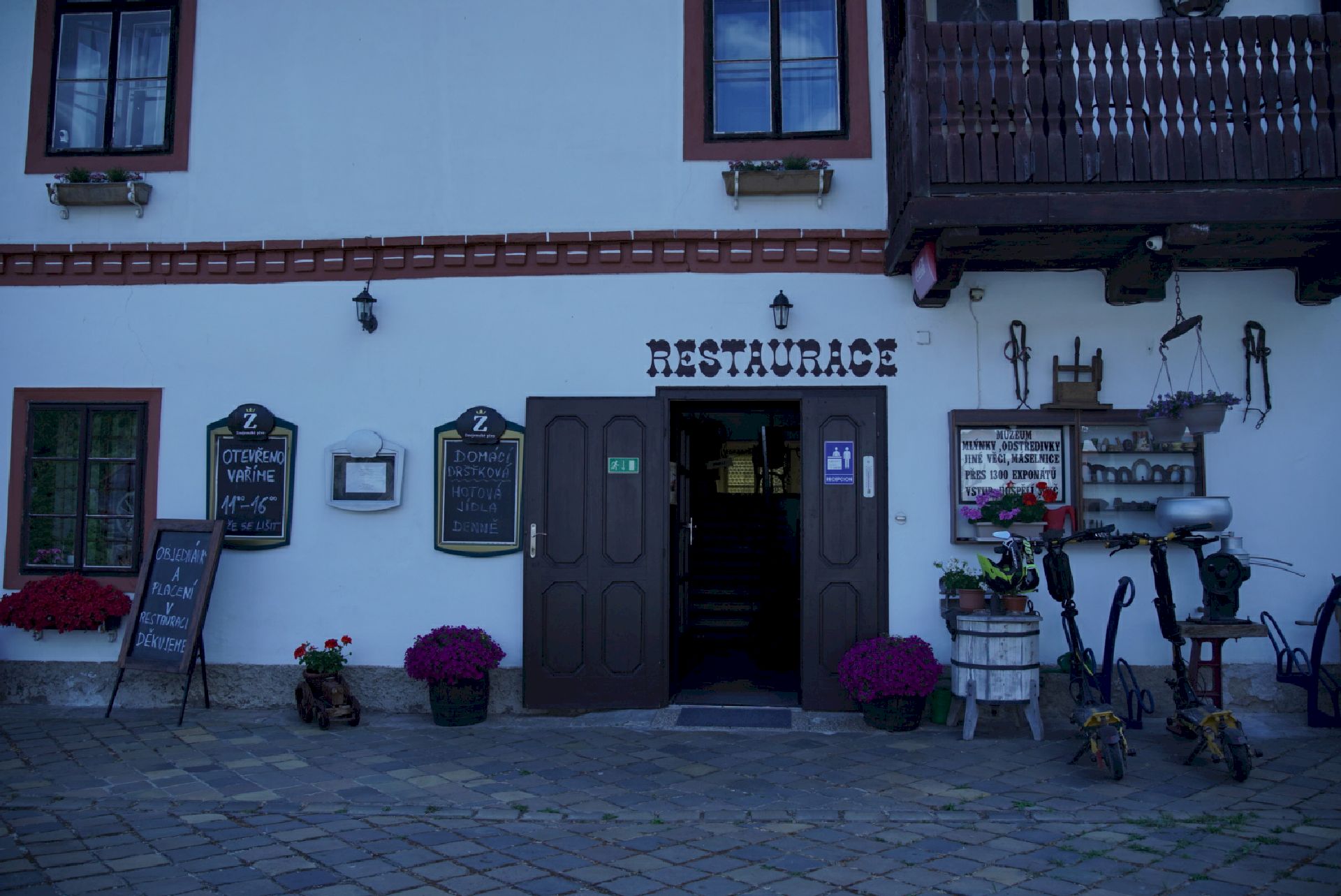 Restaurace 49